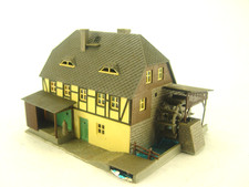 kleine alte Wassermühle - Auhagen   HO Fertigmodell  - #490    #E - gebr.