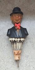 Zierkorken  Holzimitat - Figur wie echt geschnitzt , Alt,  Ausgießer 2-tlg.