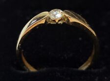 Gold Ring 375, mit Diamant, Gesamtgewicht 1,66 Gramm