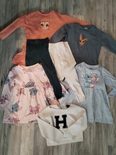 Bekleidungspaket Mädchen Gr 98/104, 4 Kleidchen und 2 Leggins,1 Pullover 