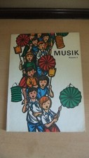 Musik Klasse 3, Schulbuch