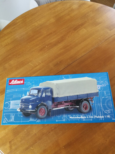 Schuco lkw - 1:18,