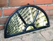 alter Gründerzeit Wandspiegel - ehemaliges antikes Gusseisen Stallfenster