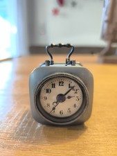 Alter Würfelförminger