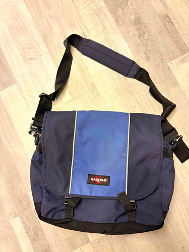 Eastpak laptop umhängetasche - eastpak, laptop-umhängetasche