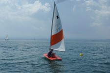 Topper Segeljolle, Autodachjolle, flottes Spaßboot, robustes Segelboot