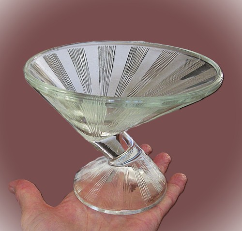 Schale glas auf - auf,