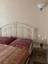 Bett, Eisen 180x200 mit Lattenrost, ohne Matratzen, 2 J. alt, NP 998€, VB 250€