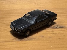 Herpa Mercedes MB 560 SEC W126 schwarz mit Alufelgen (37)