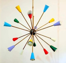 Moderne Messing Leuchte groß italienisch bunt Mid Century bemalt 18 Arme Dekor