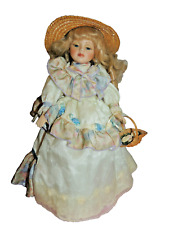 Porzellanpuppe mit Ständer um 1980-aus einem Sammlernachlass um 1980