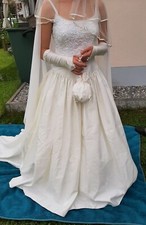 Brautkleid Gr.38 creme, mit allem Zubehör, kleiner Schleppe, gebraucht