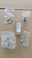 Nissan Genuine OEM VALVE KIT