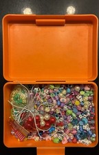 Konvolut Basteln Armbänder