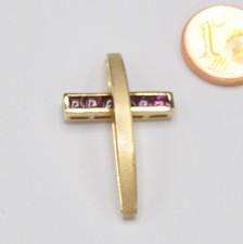 Anhänger Kreuz groß Rubin