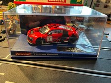 Carrera Digital 132 Audi R8