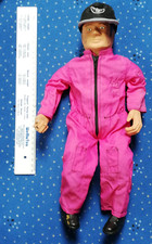 RC Pilotenpuppe Segelflieger Pilot pinker Overall Cap 1:5 ? 36 cm biegbar  -127-