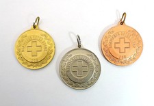 Satz DDR Medaillen DRK Rotes