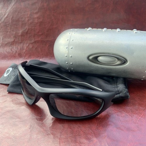 Oakley monster dog - monster,