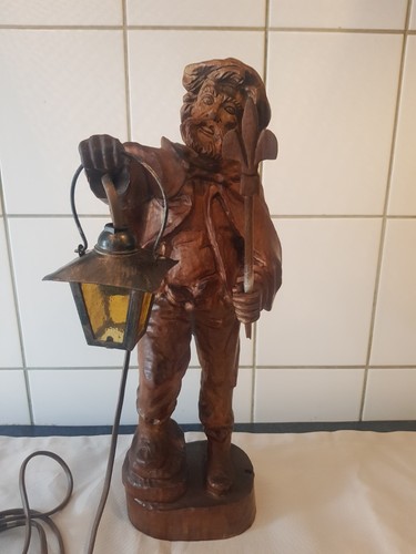 Nachtwächter aus holz - aus,