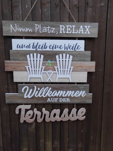 Schild nimm platz - platz", willkommen