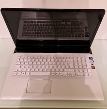 Sony VAIO SVE 17 - 4 GB RAM -
