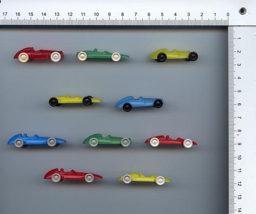Ddr spielfiguren konvolut - ddr:, spielfiguren-konvolut