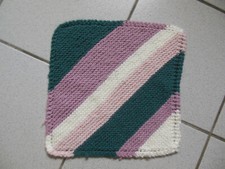 Handgestrickte Decke für Puppenwagen oder Puppenbett, 32 x 33 cm, dicke Wolle