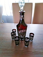 Altes  Geschliffenes Likörservice Rubinrot Karaffe mit 5 Gläsern