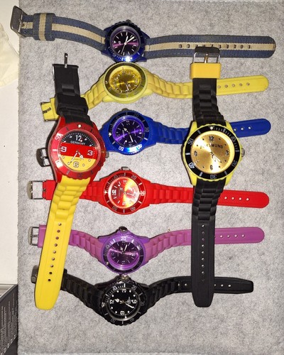 Verschiedene armbanduhren - verschiedene,