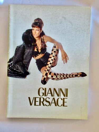 Gianni versace 1992 catalog - 1992-93,