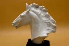 Meissener Porzellan Hengst