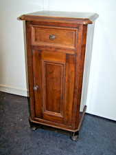 alter Nachttisch massiv Kirschbaum ca 1880