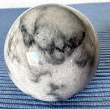 Marmor Kugel grau schwarz weiß poliert ca. 5 cm / 178 g