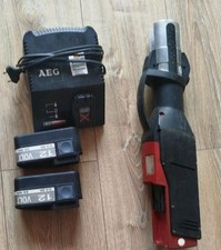 Novopress AAP 102 Rehau /Jentro Presszange  Pressmaschine Schiebehülsengerät