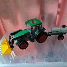 Schleich Traktor mit Anhänger, 