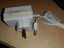 Steckernetzteil-Netzteil-Ladegerät- 5,3 V = , 140 mA 