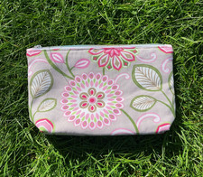 Kleines Kosmetiktäschchen neu Handmade