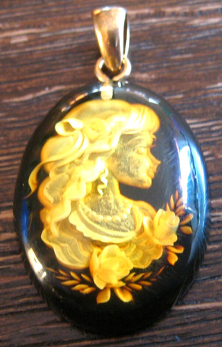Cameo anhänger bernstein - cameo,