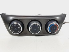 2013 TOYOTA RAV 4 A/C