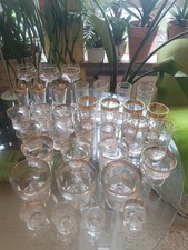 34 Gläser mit Goldauflage