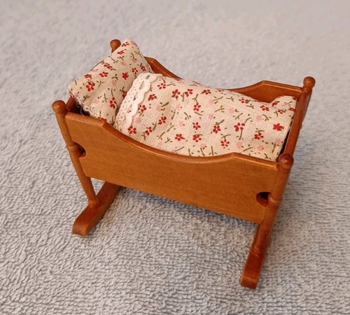 Vintage babywiege puppenhaus - vintage, babywiege,