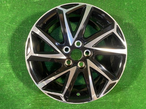 Toyota yaris xp210 2022 - toyota,