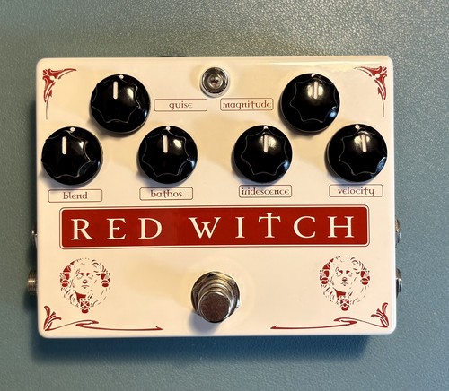 Red witch empress chor - red,