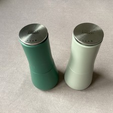 Joseph Joseph Milltop Set Pfeffermühle Salzmühle Keramikmahlwerk manuell