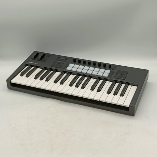 Novation launchkey mk4 - novation, 37