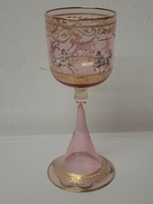 Liebevoll gefertigter