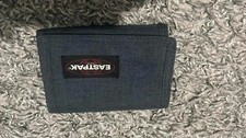Eastpak Portmonee neu