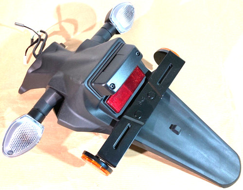 Schutzblech kennzeichenhalter - schutzblech,