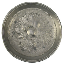 Uralter Zinn Wandteller Floral